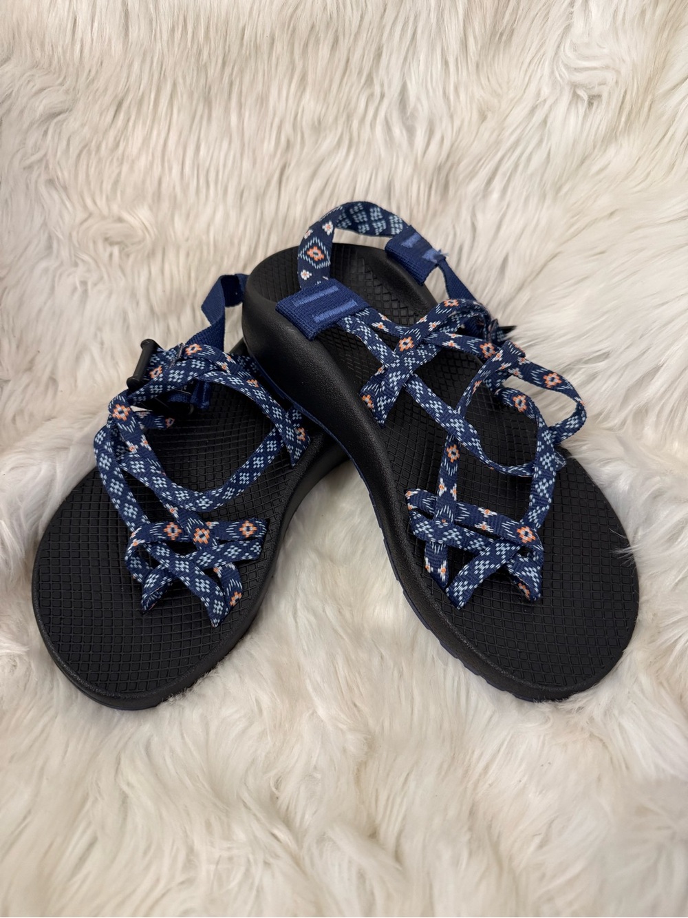 Chaco Classic Women's Navy Patterned Strappy Sport Sandals Loop Size 7